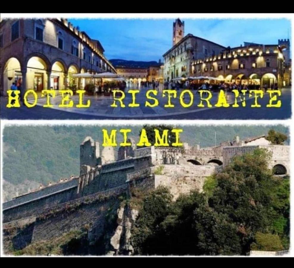 Hotel Miami Civitella Del Tronto Exterior foto